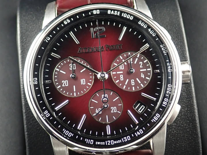 オーデマピゲ CODE 11.59 バイ オーデマ ピゲ クロノグラフ Ref.26393BC.OO.A068CR.01 ホワイトゴールド バーガンディ文字盤