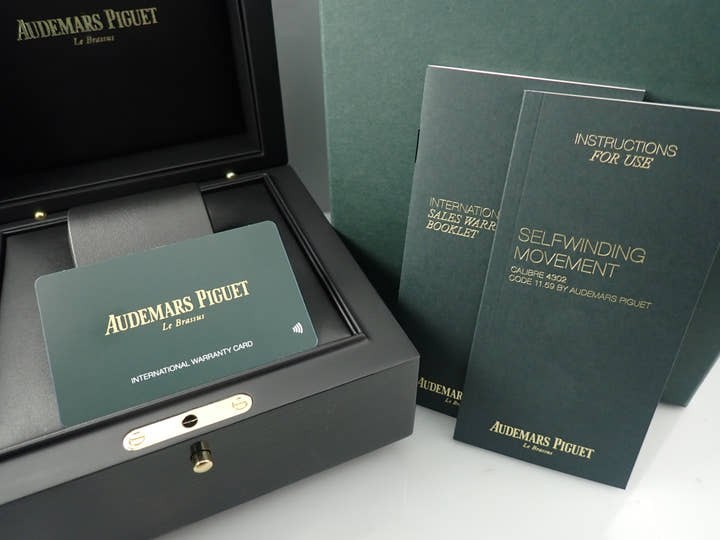 オーデマピゲ CODE 11.59 バイ オーデマ ピゲ Ref.15210OR.OO.A028CR.01 ピンクゴールド スモークブルーラッカー文字盤