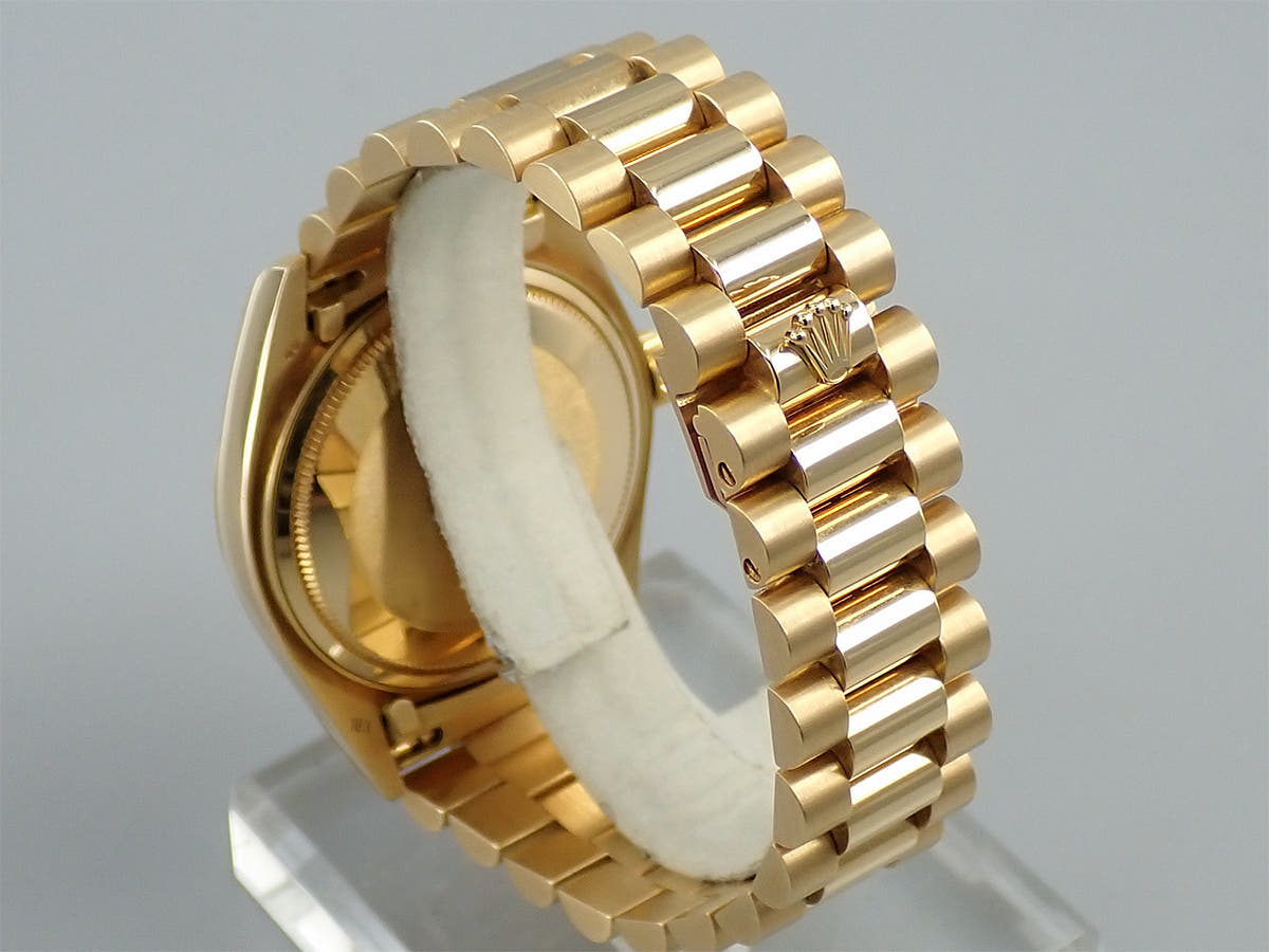 ロレックス デイトジャスト Ref.16018 ブルー文字盤 中古 6WS60H5Z