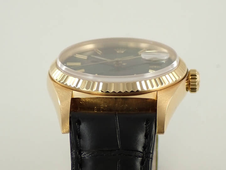 Rolex Datejust Ref. 16018 Yellow Gold Blue Dial Leather Strap Pre-owned 82UR5934