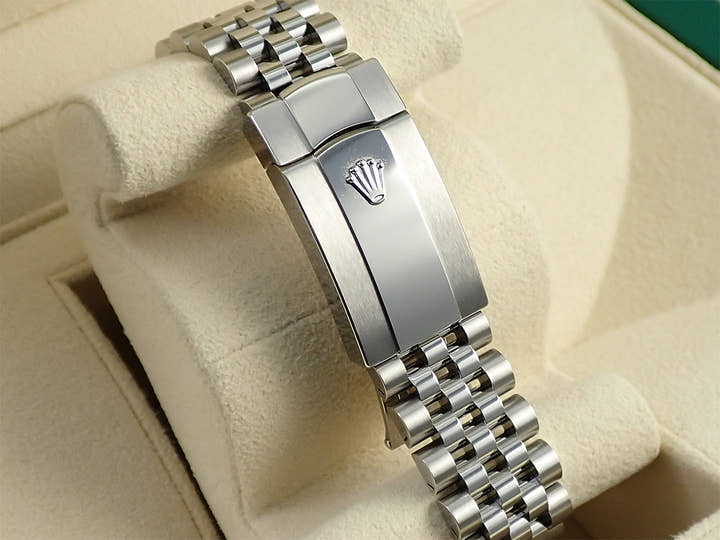 ロレックス デイトジャスト41 Ref.126300 ステンレススチール スレートローマン文字盤 ジュビリーブレスレット 美品 C6J3MK45