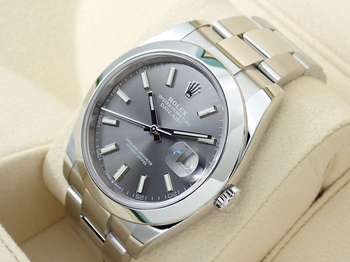 ロレックス デイトジャスト41 Ref.126300 ステンレススチール スレートローマン文字盤 オイスターブレスレット