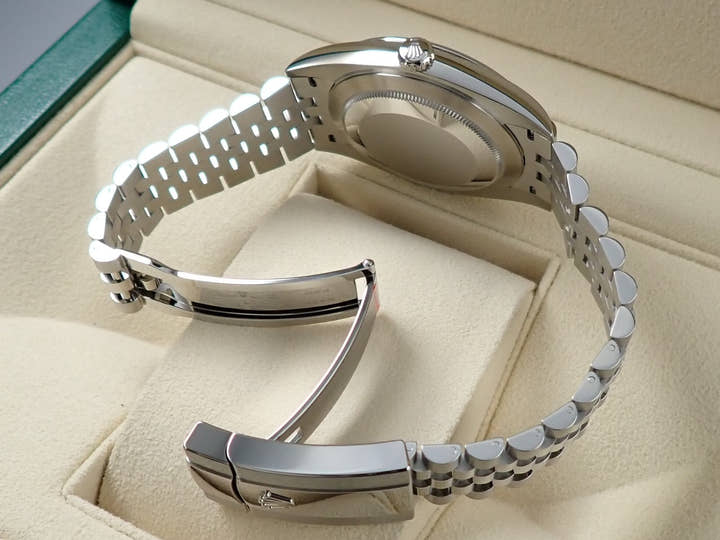 Rolex Datejust 41 <Warranty, Box, etc.>