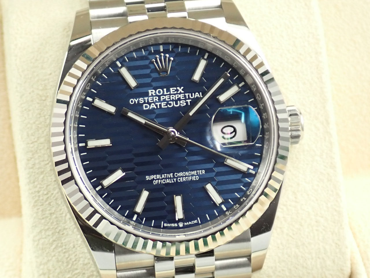 Rolex Datejust 36 Blue Fluted Motif Dial &lt;&lt; New Warranty Card, Box, etc. &gt;&gt;