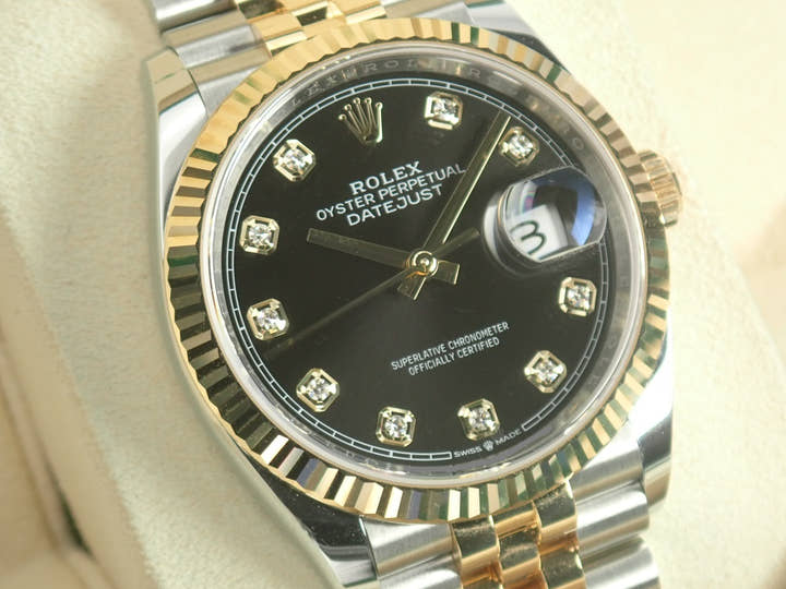 ロレックス デイトジャスト Ref.126233G ブラック文字盤 美品 datejust-136 ジュビリーブレスレット