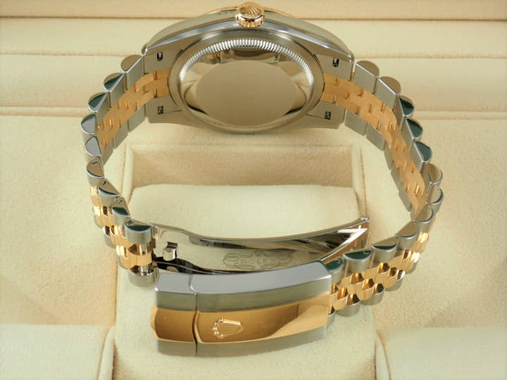 ロレックス デイトジャスト Ref.126233G ブラック文字盤 美品 datejust-136 ジュビリーブレスレット