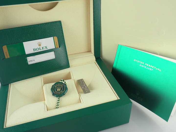 ロレックス デイトジャスト28 Ref.279171 ホワイトシェル文字盤 未使用 datejust-140 ジュビリーブレスレット