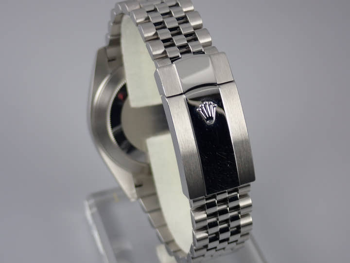 ロレックス デイトジャスト Ref.126300 ダークロジウム文字盤 中古 datejust-141 ジュビリーブレスレット