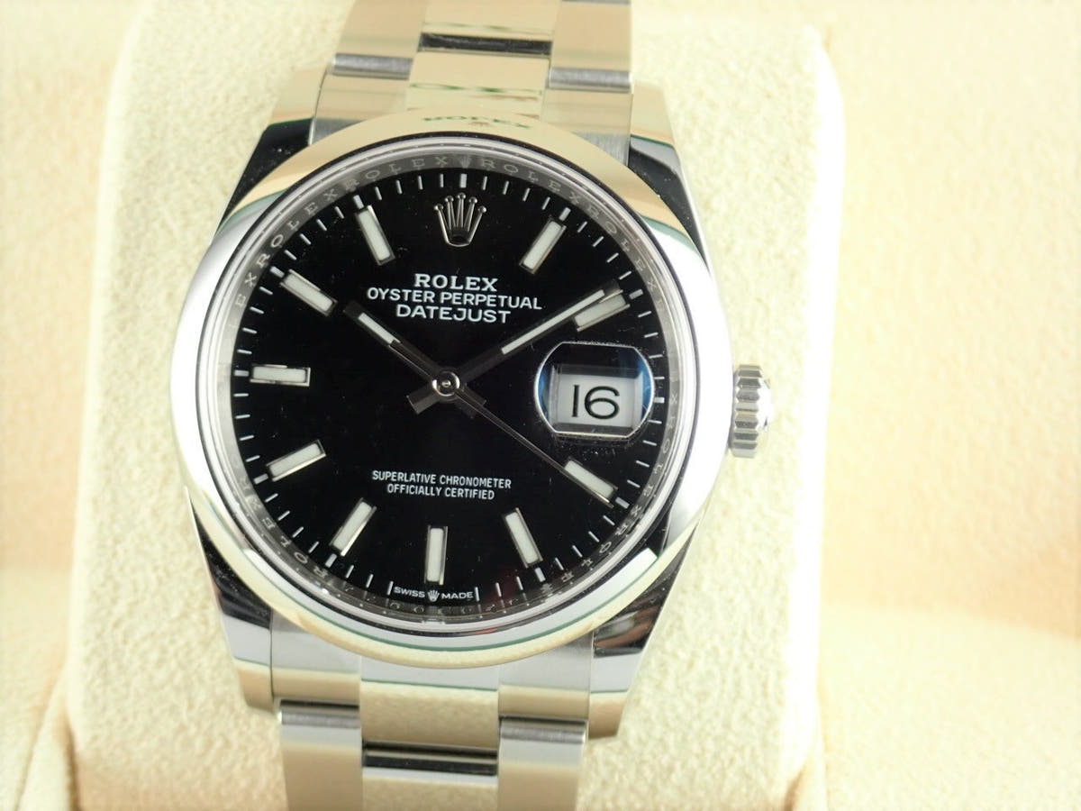 ロレックス デイトジャスト Ref.126200 ブラック文字盤 中古 datejust-148