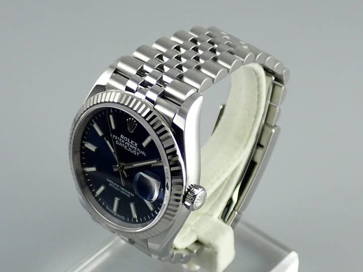 ロレックス デイトジャスト Ref.126234 ブルーバー文字盤 未使用 datejust-150 ジュビリーブレスレット