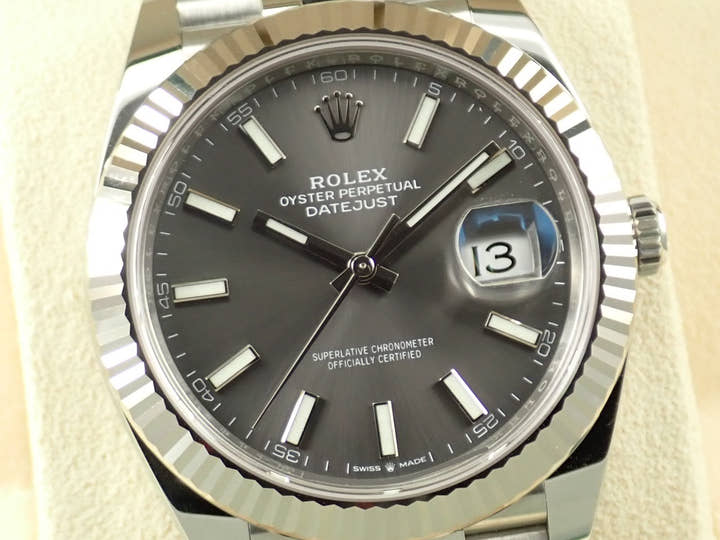 ロレックス デイトジャスト41 Ref.126334 ステンレススチール/ホワイトゴールド スレート文字盤 ジュビリーブレスレット 中古 W0102512
