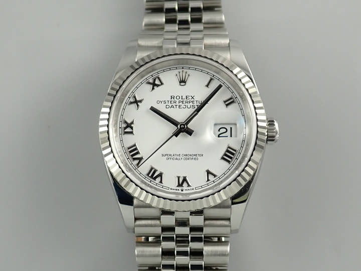 Pre-owned Rolex Datejust 36 Ref. 126234, stainless steel/white gold, white Roman numeral dial, Jubilee bracelet.  (40YPLCFC likely refers to an internal reference number or code)