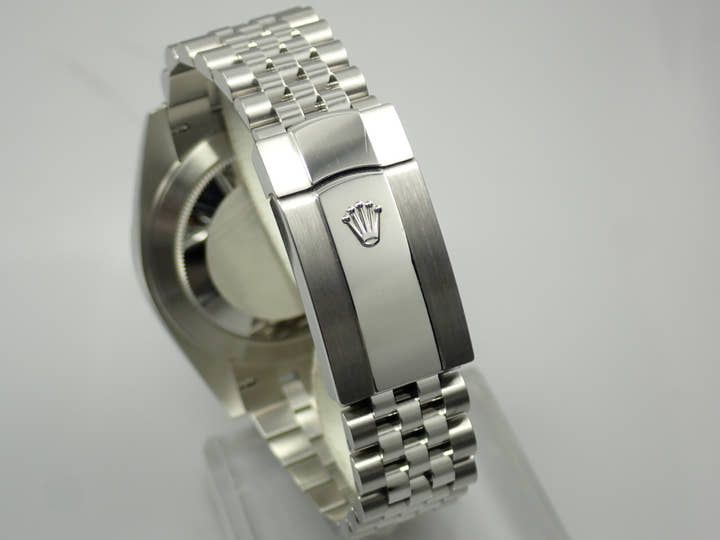 Rolex Datejust 41 Ref. 126334G Stainless Steel/White Gold Bright Blue Dial Jubilee Bracelet Pre-owned UAW71U0U