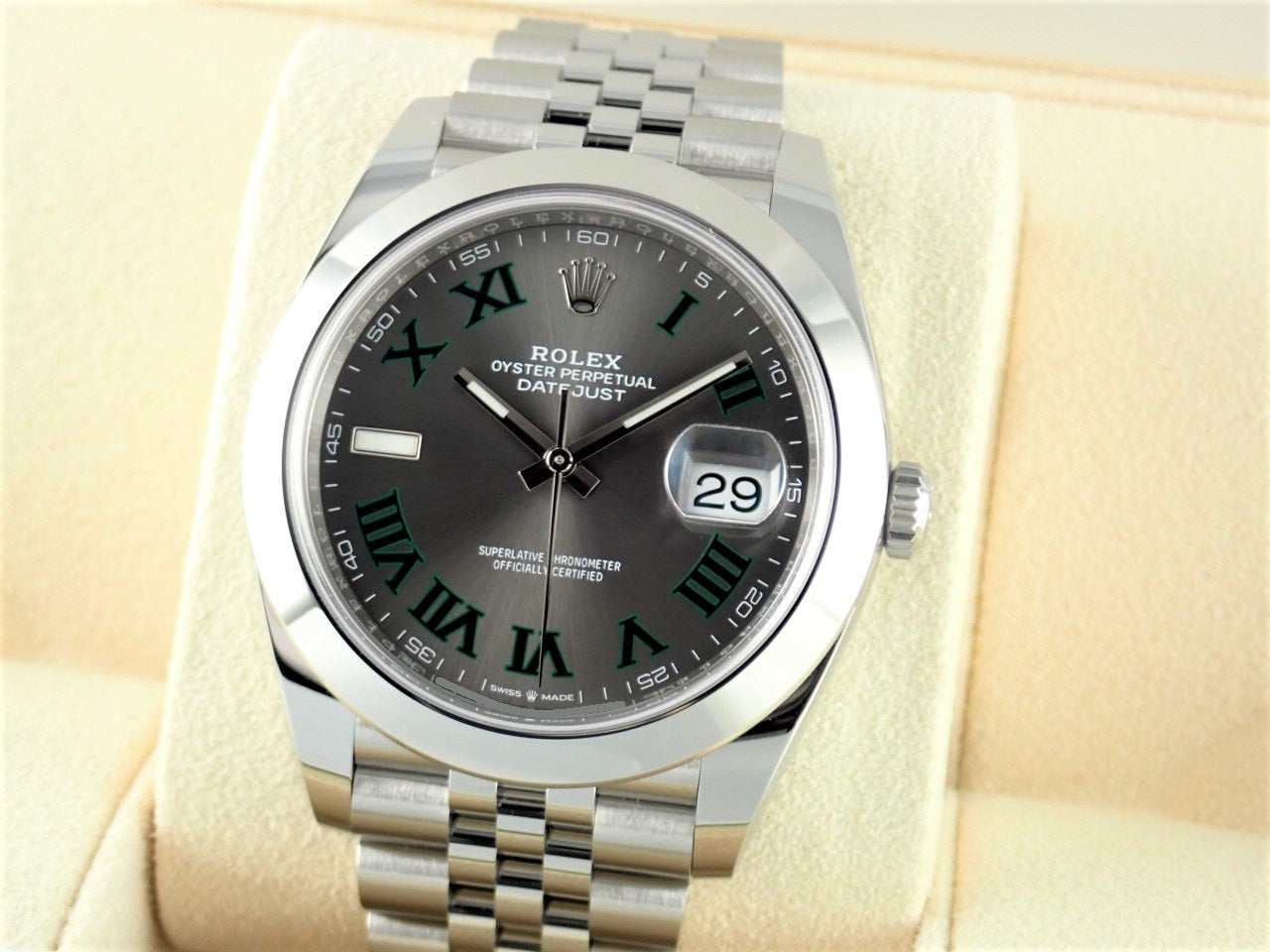 Rolex Datejust 41 Wimbledon dial [Excellent condition] [New warranty, box, etc.]