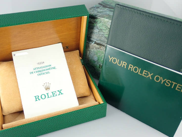 ロレックス デイトジャスト Ref.16234 ブルーグラデーション文字盤 中古 datejust-174 ジュビリーブレスレット