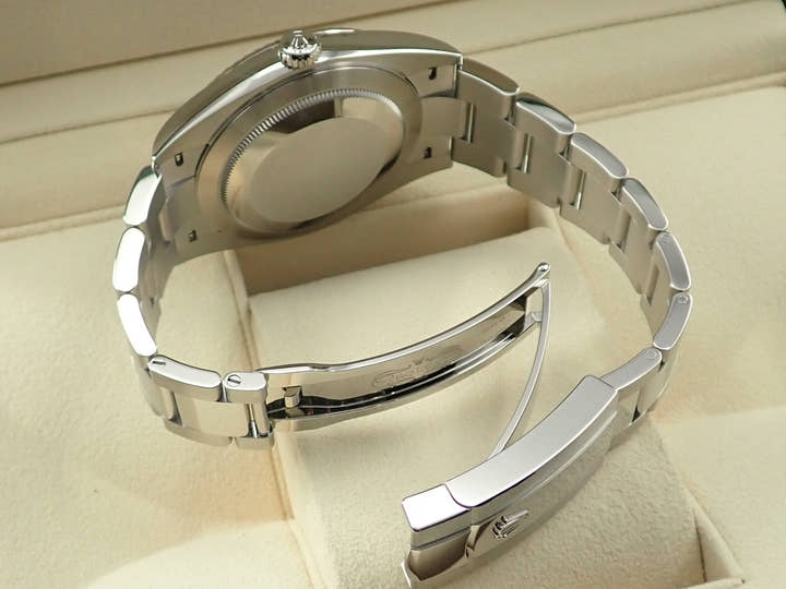 ロレックス デイトジャスト41 Ref.126334 ステンレススチール/ホワイトゴールド スレートローマン文字盤 オイスターブレスレット