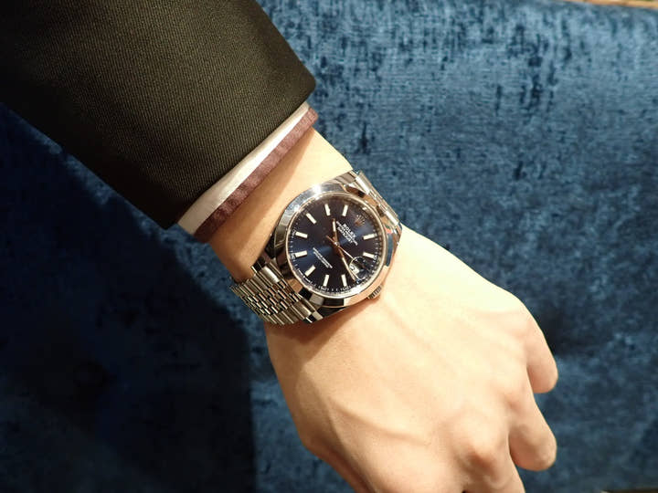 ロレックス デイトジャスト Ref.126300 ブルー文字盤 中古 datejust-175 ジュビリーブレスレット