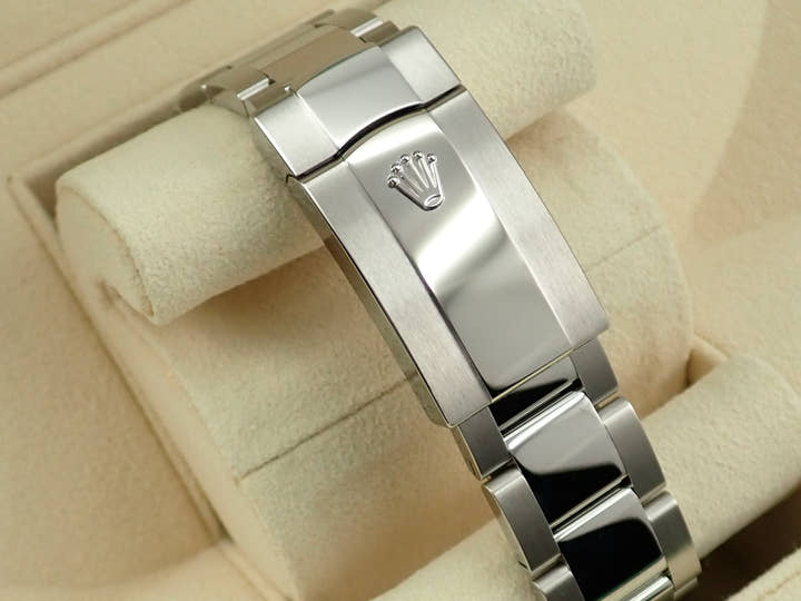 ロレックス デイトジャスト36 Ref.126234 ステンレススチール/ホワイトゴールド シルバー文字盤 オイスターブレスレット 未使用 17UHKVSL