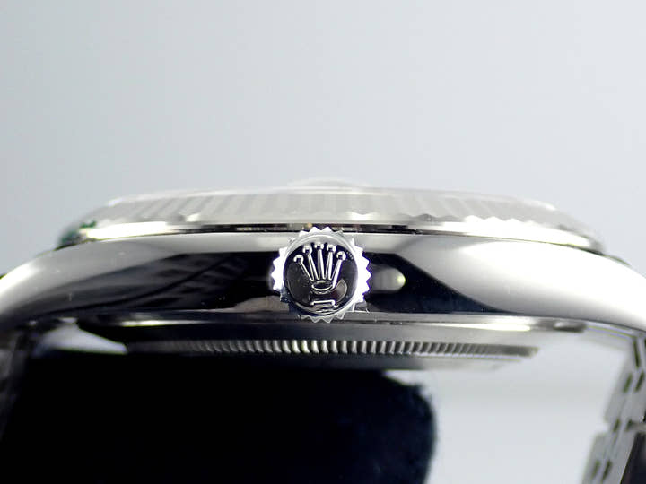 ロレックス デイトジャスト Ref.126334 ブルーローマン文字盤 中古 datejust-200 ジュビリーブレスレット