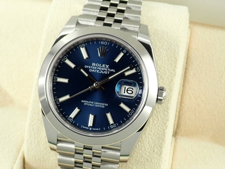 ロレックス デイトジャスト Ref.126300 ブルー文字盤 未使用 datejust-210 ジュビリーブレスレット