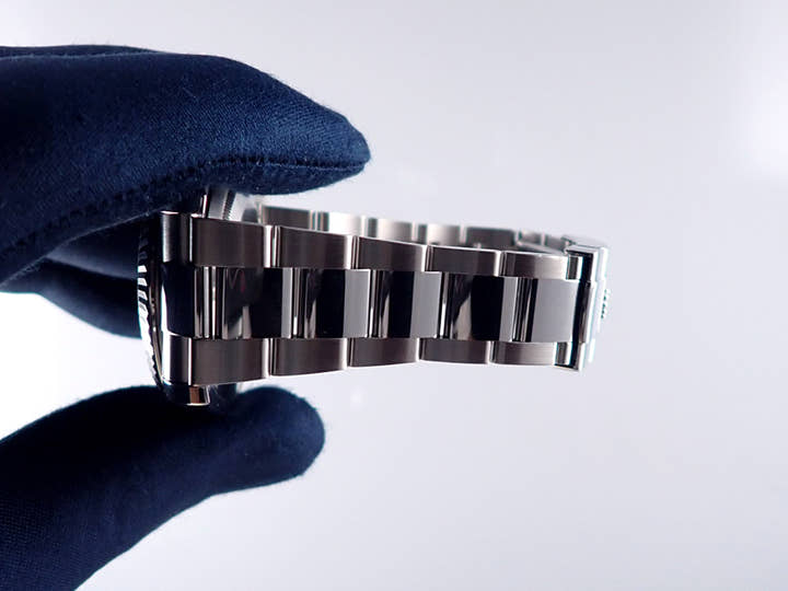 ロレックス デイトジャスト Ref.116334 ブラックローマン文字盤 中古 datejust-202