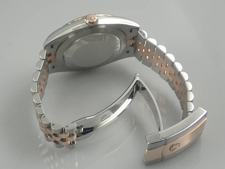 ロレックス デイトジャスト41 Ref.126331 サンダスト文字盤 中古 datejust-223 ジュビリーブレスレット