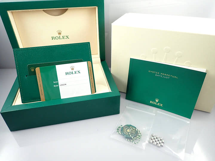 ロレックス デイトジャスト36 Ref.126234 シェル文字盤 中古 datejust-224 ジュビリーブレスレット
