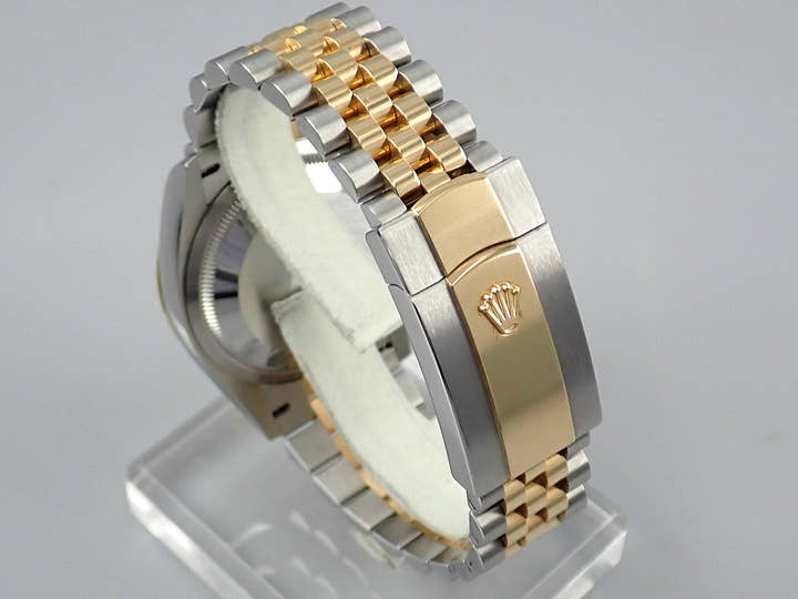 ロレックス デイトジャスト36 Ref.126203 オリーブグリーン文字盤 中古 datejust-225 ジュビリーブレスレット