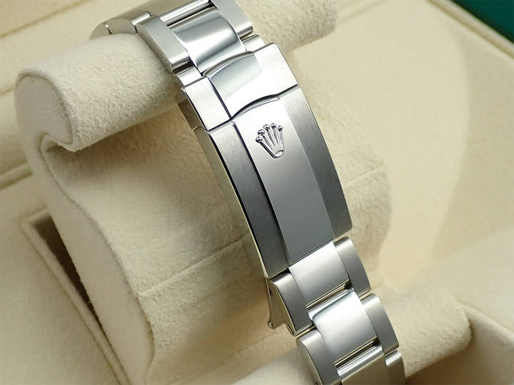 ロレックス デイトジャスト36 Ref.126234 ステンレススチール/ホワイトゴールド シルバー文字盤 オイスターブレスレット 未使用 RS42XSTY