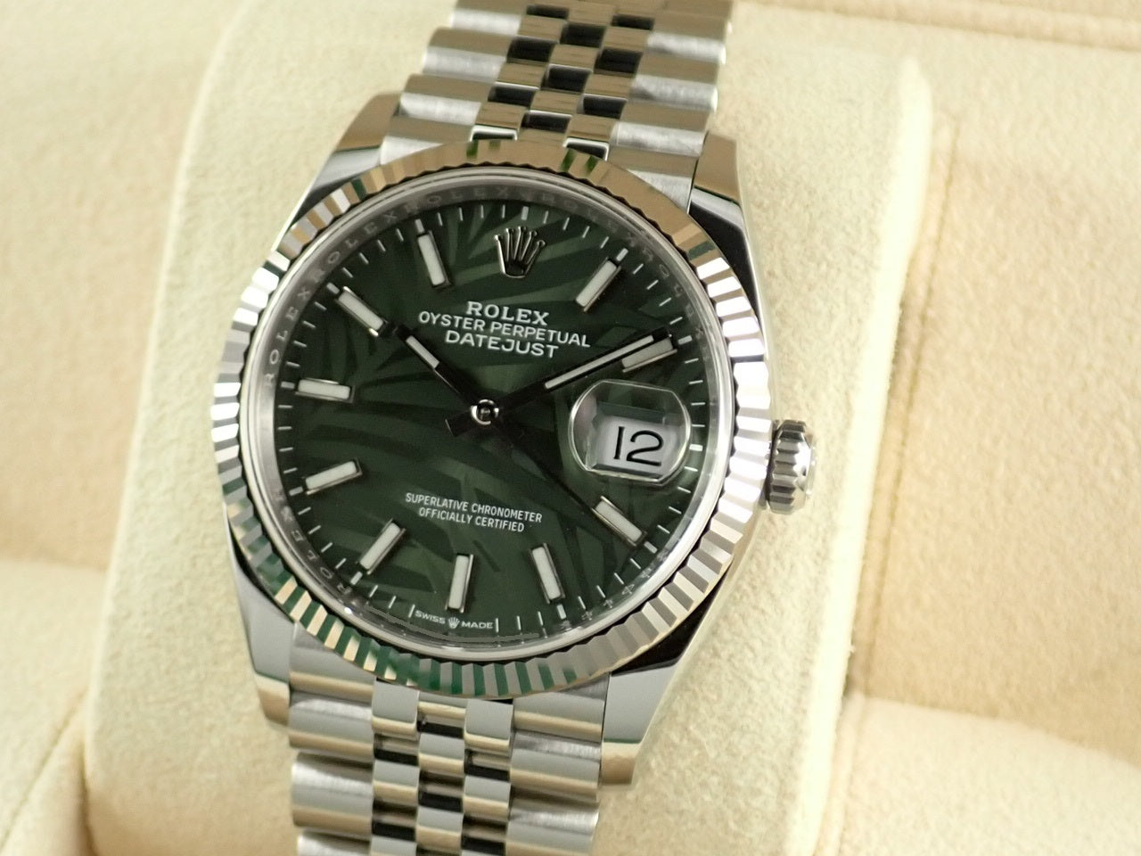 Rolex Datejust 36 Olive Green Palm Motif Dial &lt;New Warranty Card, Box, etc.&gt;