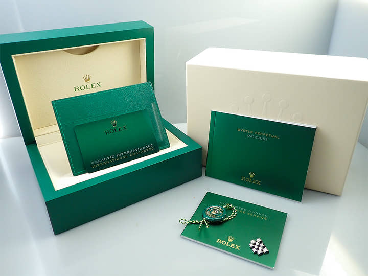 ロレックス デイトジャスト41 Ref.126334 ステンレススチール/ホワイトゴールド スレートx10Pダイヤ文字盤 ジュビリーブレスレット