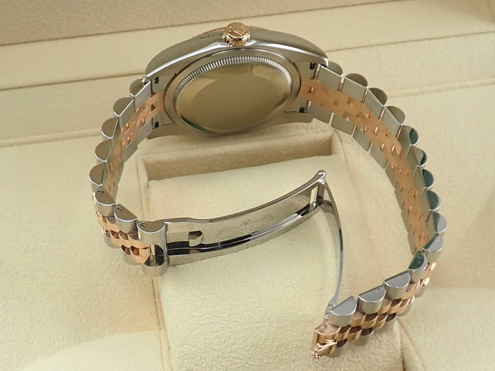 Rolex Datejust 36 [Excellent condition] [New warranty, box, etc.]