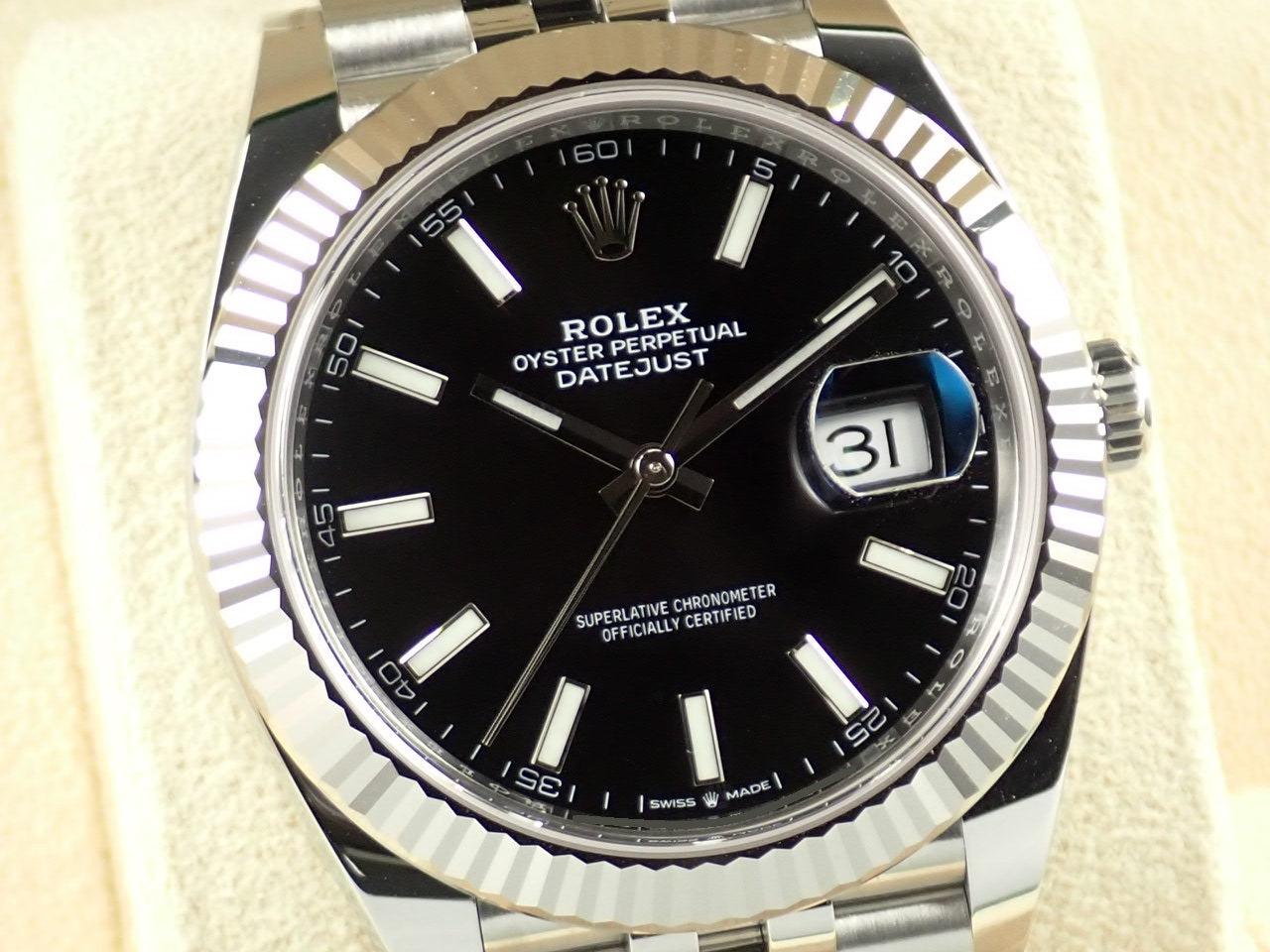 Rolex Datejust 41 Black Bar Dial &lt;New warranty, box, etc.&gt;