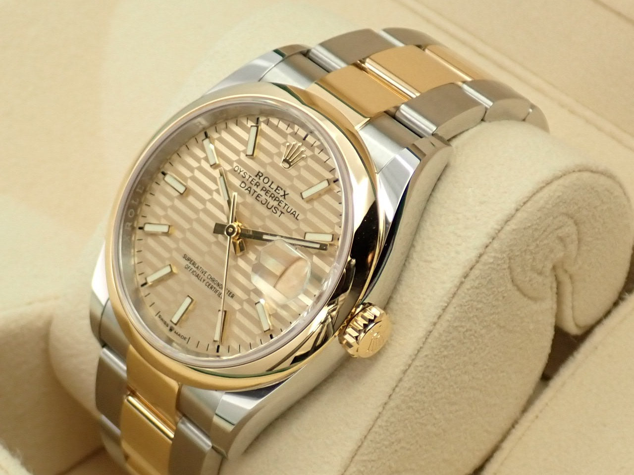 Rolex Datejust 36 Golden Dial &lt;New warranty, box, etc.&gt;