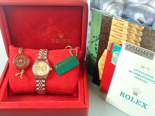 Rolex Datejust Champagne 10P Diamond Ladies