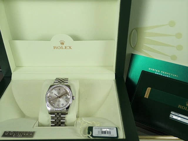 ロレックス デイトジャスト Ref.116244 シルバー文字盤 中古 datejust-77 ジュビリーブレスレット