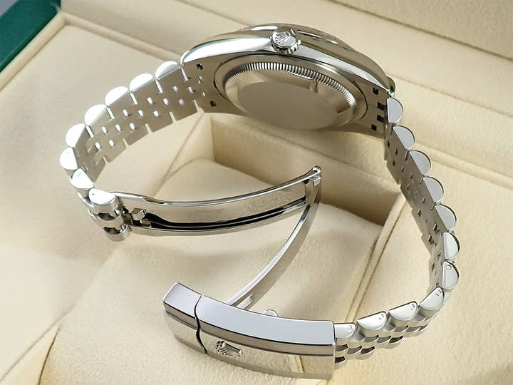 ロレックス デイトジャスト36 Ref.126234 ステンレススチール/ホワイトゴールド ブライトブルー文字盤 ジュビリーブレスレット 未使用 Z00UFSKU