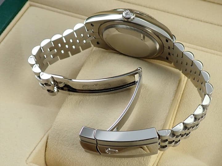 ロレックス デイトジャスト36 Ref.126234 ステンレススチール/ホワイトゴールド グリーンパーム文字盤 ジュビリーブレスレット 中古 4X5LJ7Y6