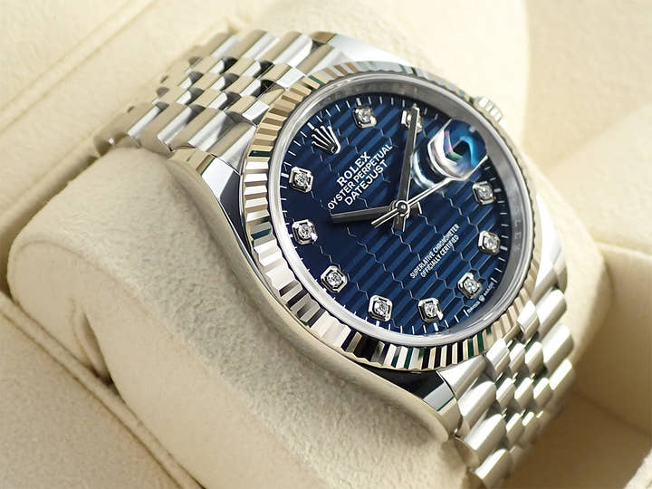 ロレックス デイトジャスト36 Ref.126234G ステンレススチール/ホワイトゴールド ブライトブルー フルーテッドモチーフx10Pダイヤ文字盤 ジュビリーブレスレット 未使用 L80295F5