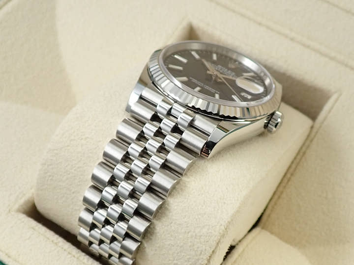 ロレックス デイトジャスト36 Ref.126234 ステンレススチール/ホワイトゴールド ブルー文字盤 ジュビリーブレスレット 美品 7KU13646