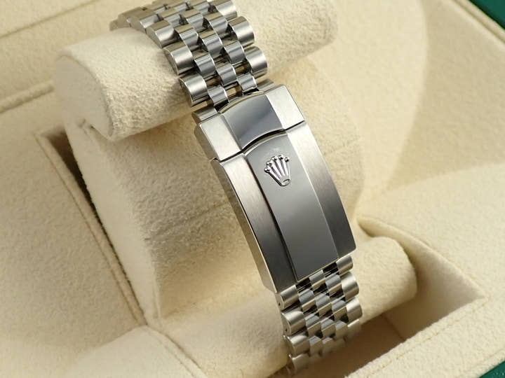 ロレックス デイトジャスト36 Ref.126234 ステンレススチール/ホワイトゴールド ブルー文字盤 ジュビリーブレスレット 美品 7KU13646