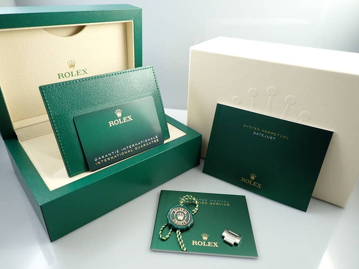 ロレックス デイトジャスト36 Ref.126234 ステンレススチール/ホワイトゴールド ミントグリーン文字盤 オイスターブレスレット