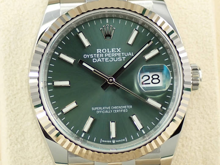 ロレックス デイトジャスト36 Ref.126234 ステンレススチール/ホワイトゴールド ミントグリーン文字盤 ジュビリーブレスレット 未使用 S1ULVPJH