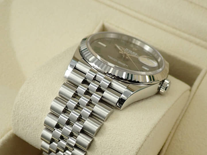 ロレックス デイトジャスト36 Ref.126234 ステンレススチール/ホワイトゴールド スレートローマン文字盤 ジュビリーブレスレット 美品 10PVXCVL