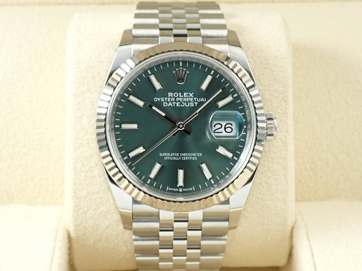 ロレックス デイトジャスト36 Ref.126234 ステンレススチール/ホワイトゴールド ミントグリーン文字盤 ジュビリーブレスレット 未使用 6VLCZWXF