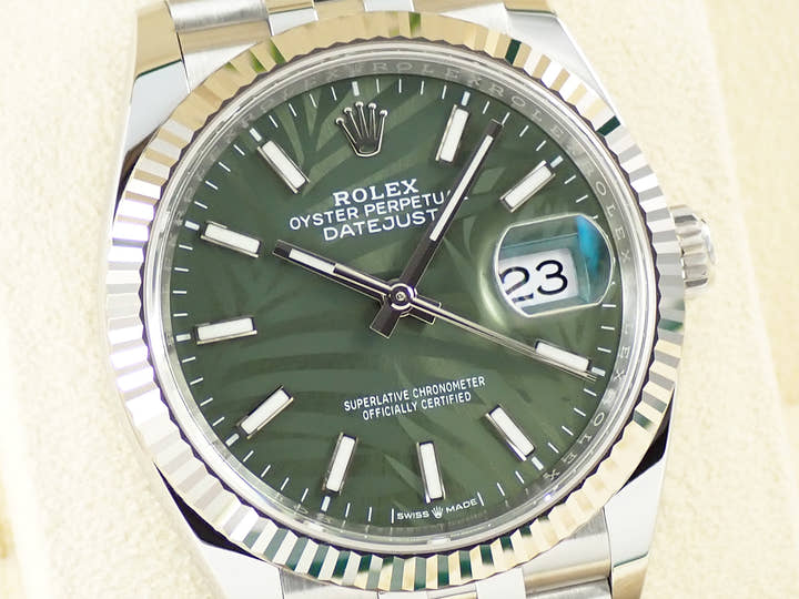 ロレックス デイトジャスト36 Ref.126234 ステンレススチール/ホワイトゴールド グリーンパーム文字盤 ジュビリーブレスレット 美品 HH56TAWS