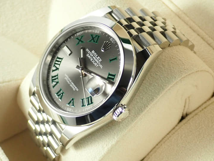 ロレックス デイトジャスト41 Ref.126300 ステンレススチール スレートローマン文字盤 ジュビリーブレスレット 未使用 JZA5JLMK