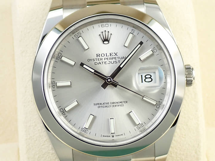 ロレックス デイトジャスト41 Ref.126300 ステンレススチール シルバー文字盤 オイスターブレスレット 美品 959V745K