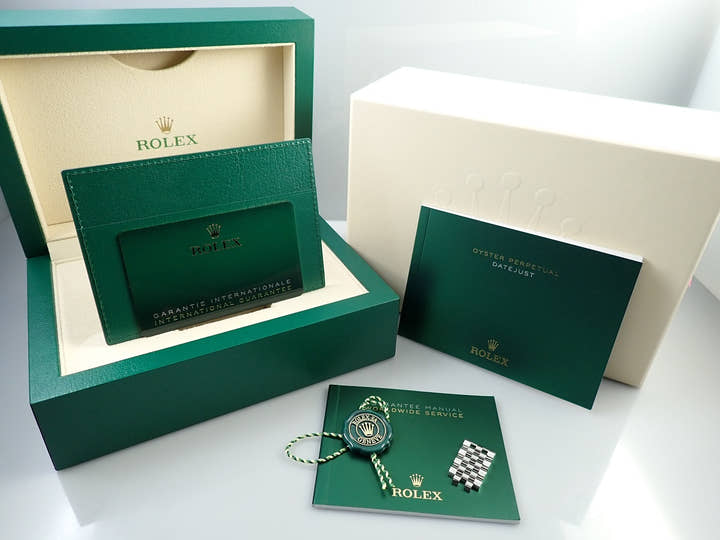 ロレックス デイトジャスト41 Ref.126334 ステンレススチール/ホワイトゴールド ミントグリーン文字盤 ジュビリーブレスレット