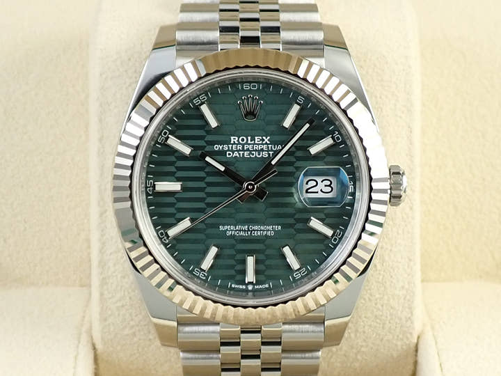 ロレックス デイトジャスト41 Ref.126334 ステンレススチール/ホワイトゴールド ミントグリーン文字盤 ジュビリーブレスレット